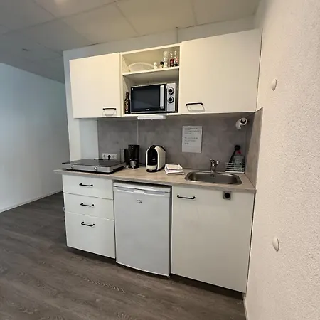 Διαμέρισμα Modernes 1-zimmer-apartment Im Herzen Oberkochens Oberkochen