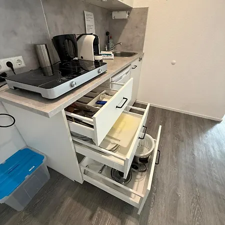Διαμέρισμα Modernes 1-zimmer-apartment Im Herzen Oberkochens